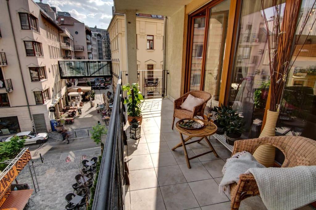 Grand Adventure In Budapest Kültér fotó